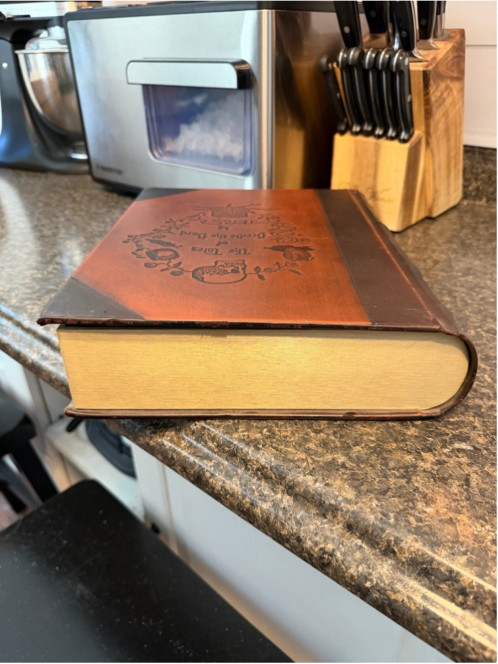 The Tales of Beedle the Bard by J. K. Rowling Hardcover Collector's Edition 2008 - Picture 5 of 12